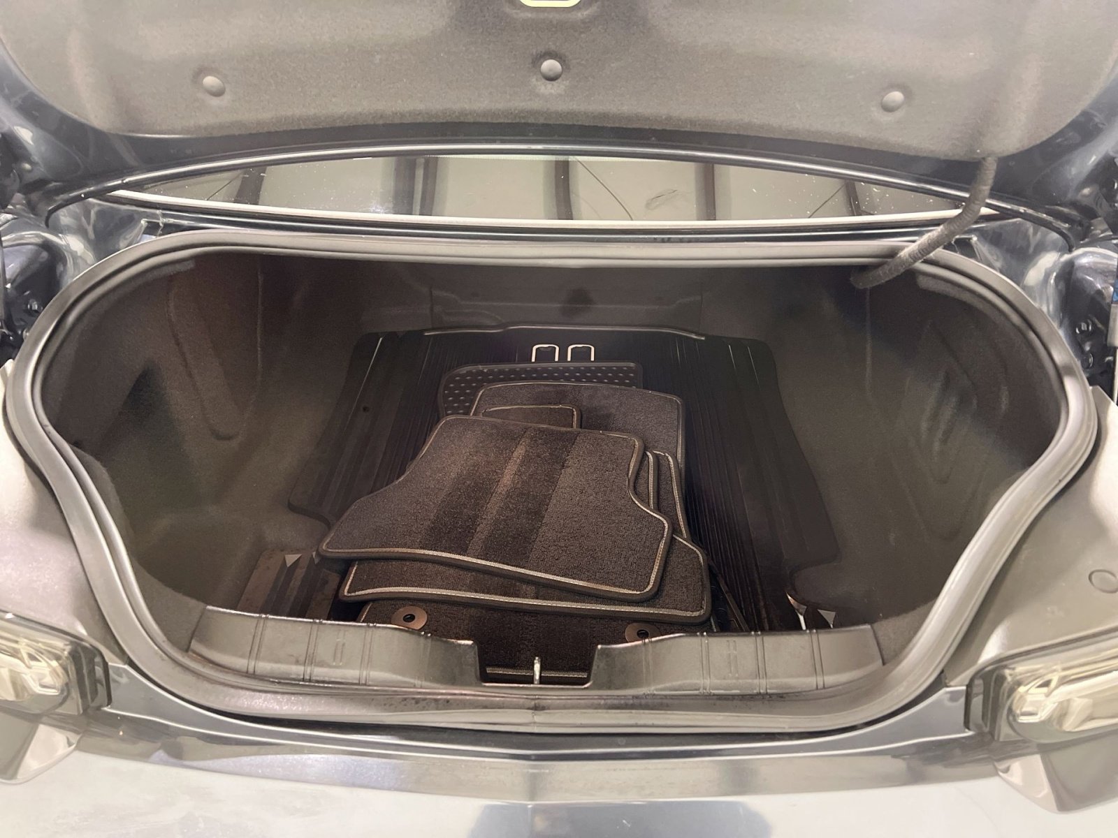 Used 2022 Chevrolet Camaro SS image 25