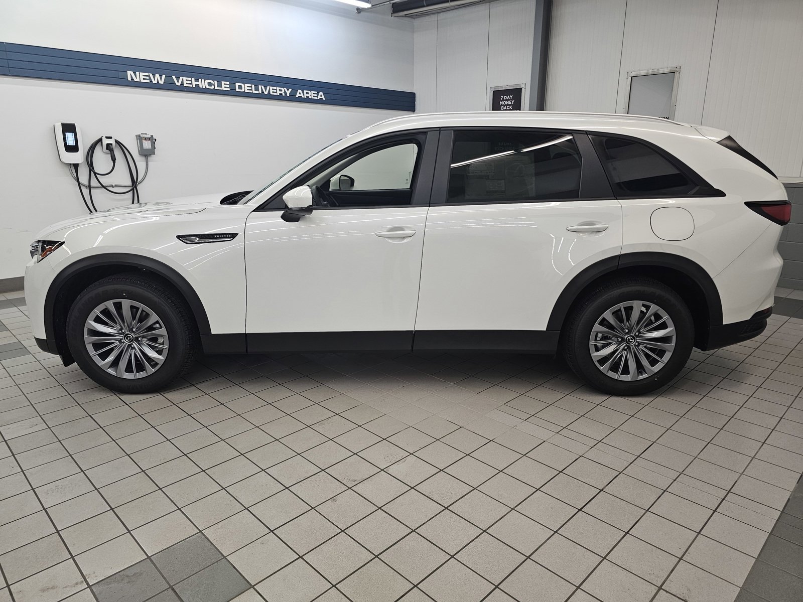 New 2025 MAZDA CX-90 3.3 Turbo w/ Select Package image 3