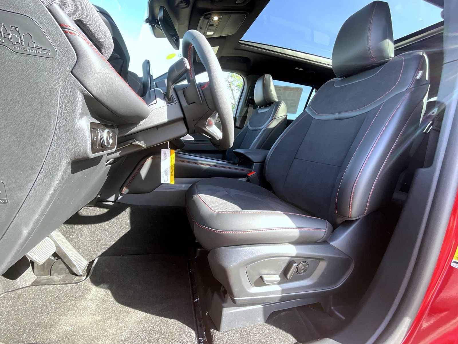 New 2026 Ford Explorer ST w/ Sun And Sound Package AWD/4WD image 11