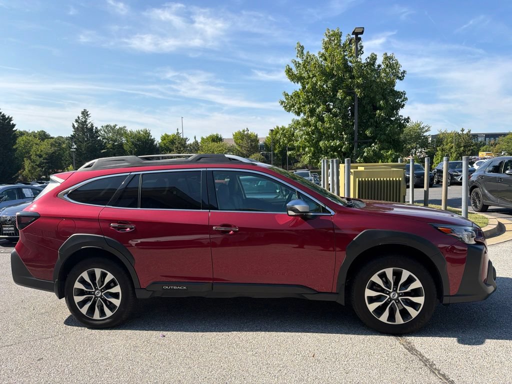Used 2025 Subaru Outback Touring XT AWD/4WD image 11