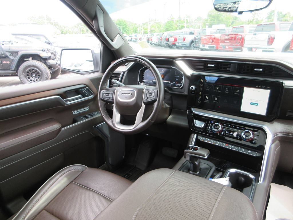 Used 2024 GMC Sierra 1500 Denali AWD/4WD image 29