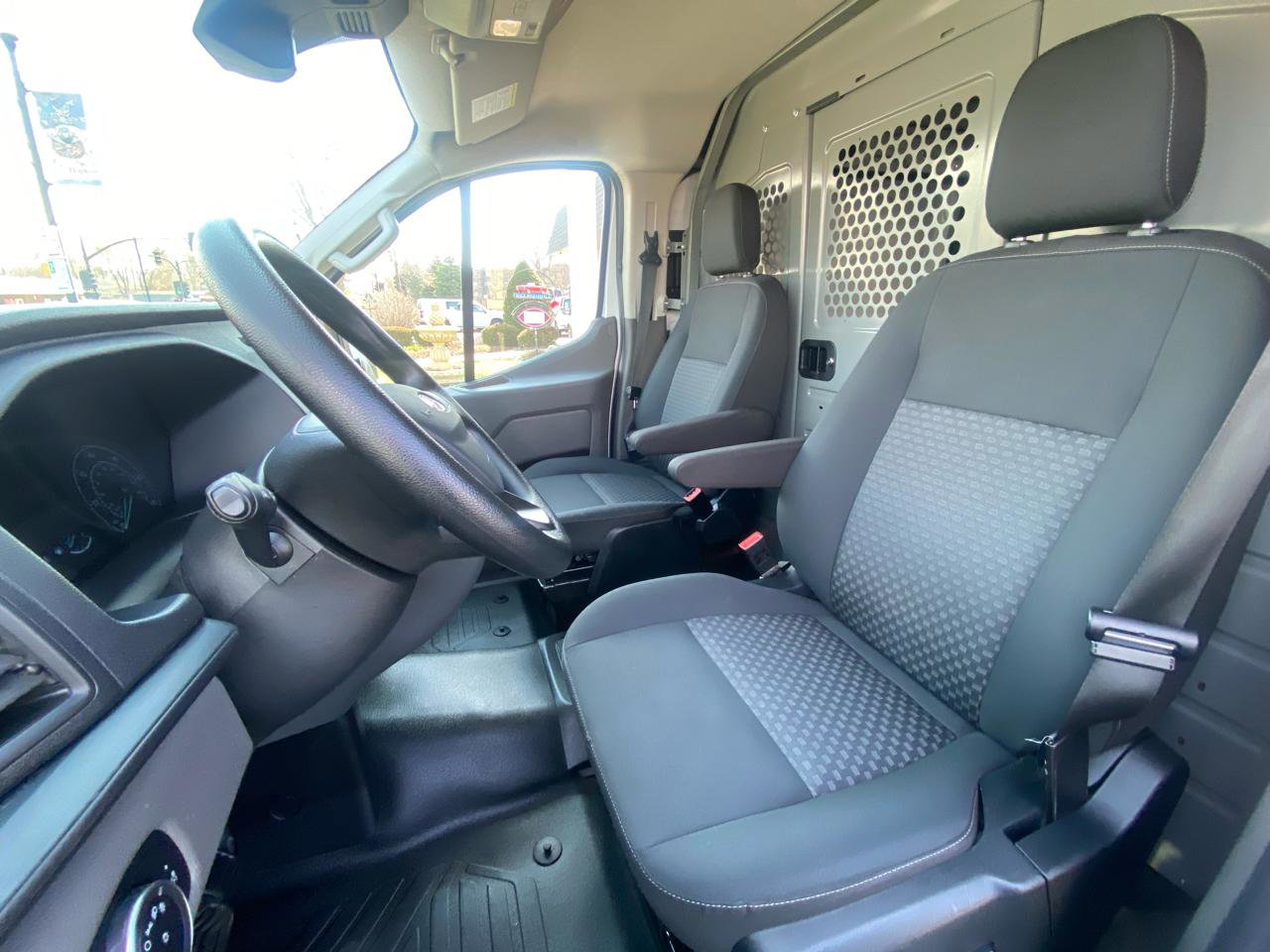 Used 2022 Ford Transit 250 Low Roof w/ Interior Upgrade Package RWD image 18