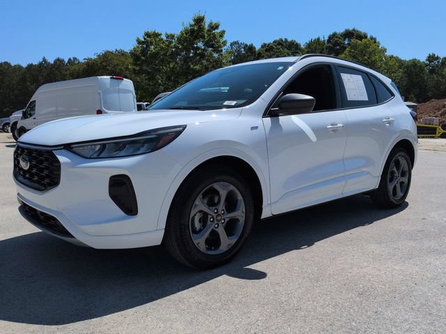 Certified 2023 Ford Escape ST-Line w/ Equipment Group 301A FWD image 8
