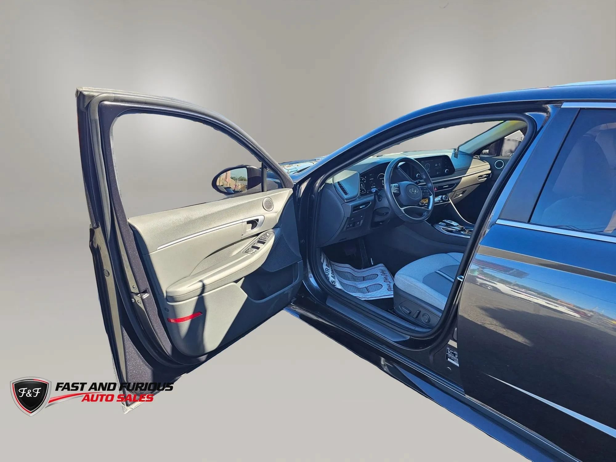Used 2021 Hyundai Sonata SEL w/ Convenience Package FWD image 9