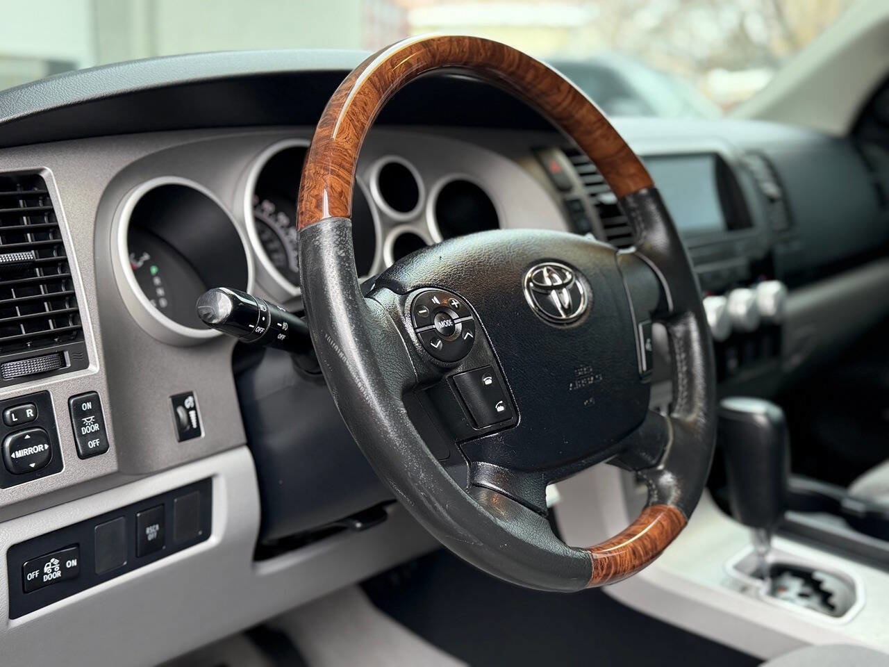 Used 2008 Toyota Tundra SR5 AWD/4WD image 12