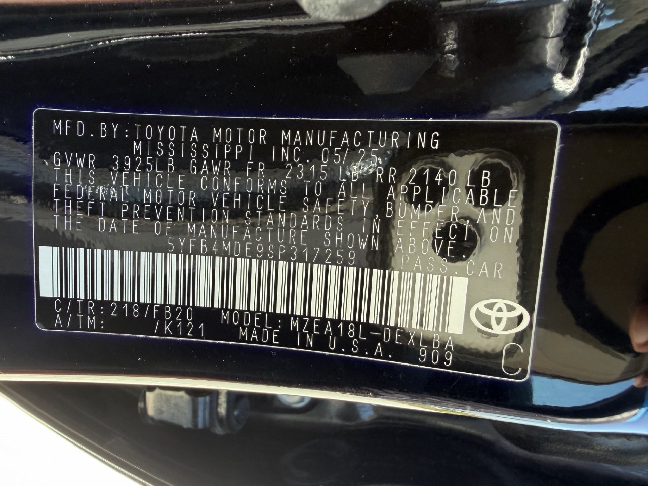 Used 2025 Toyota Corolla LE FWD image 27