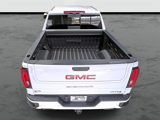 Used 2024 GMC Sierra 1500 AT4 w/ Technology Package AWD/4WD image 3