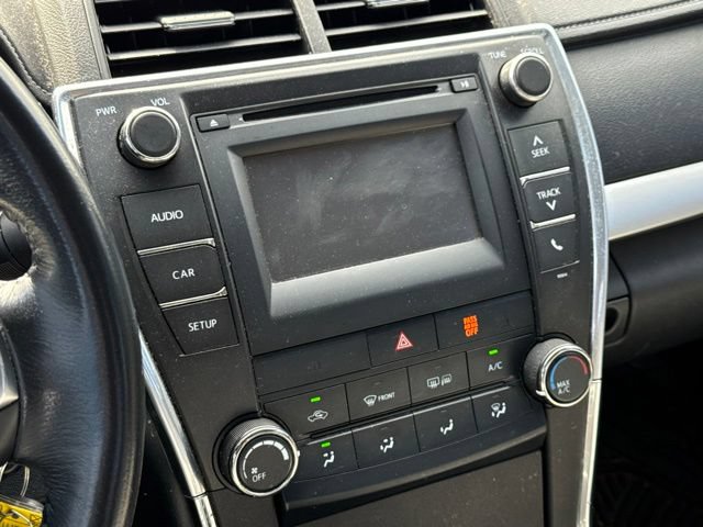Used 2016 Toyota Camry SE FWD image 14