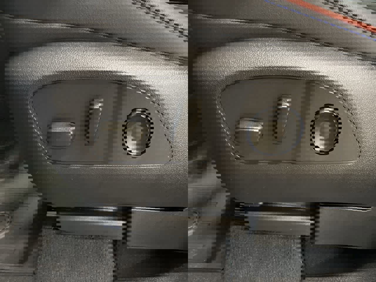 Used 2025 Chevrolet Silverado EV RST image 14