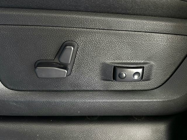 New 2026 RAM 2500 Limited image 24