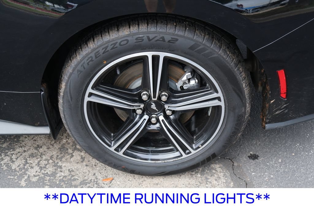 Used 2025 Ford Mustang Premium RWD image 22