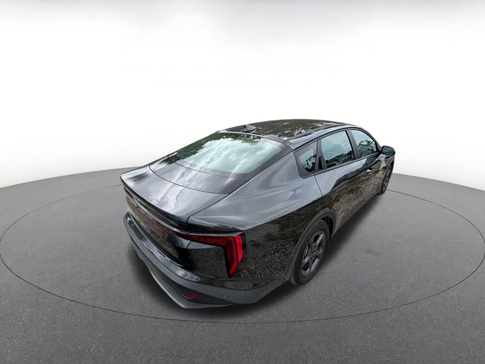 Used 2025 Kia K4 LXS image 7