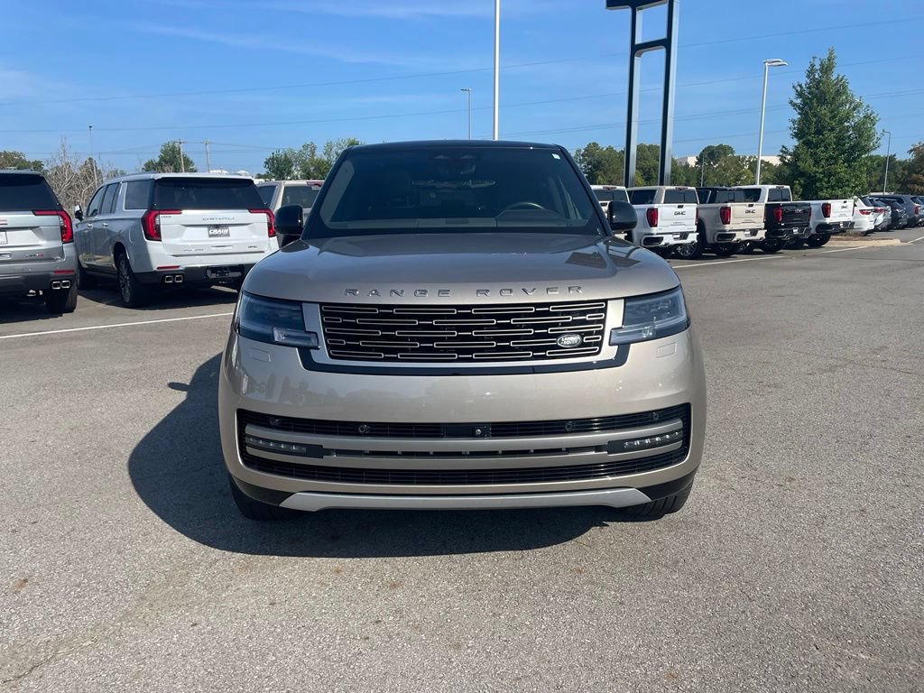 Used 2025 Land Rover Range Rover SE AWD/4WD image 8