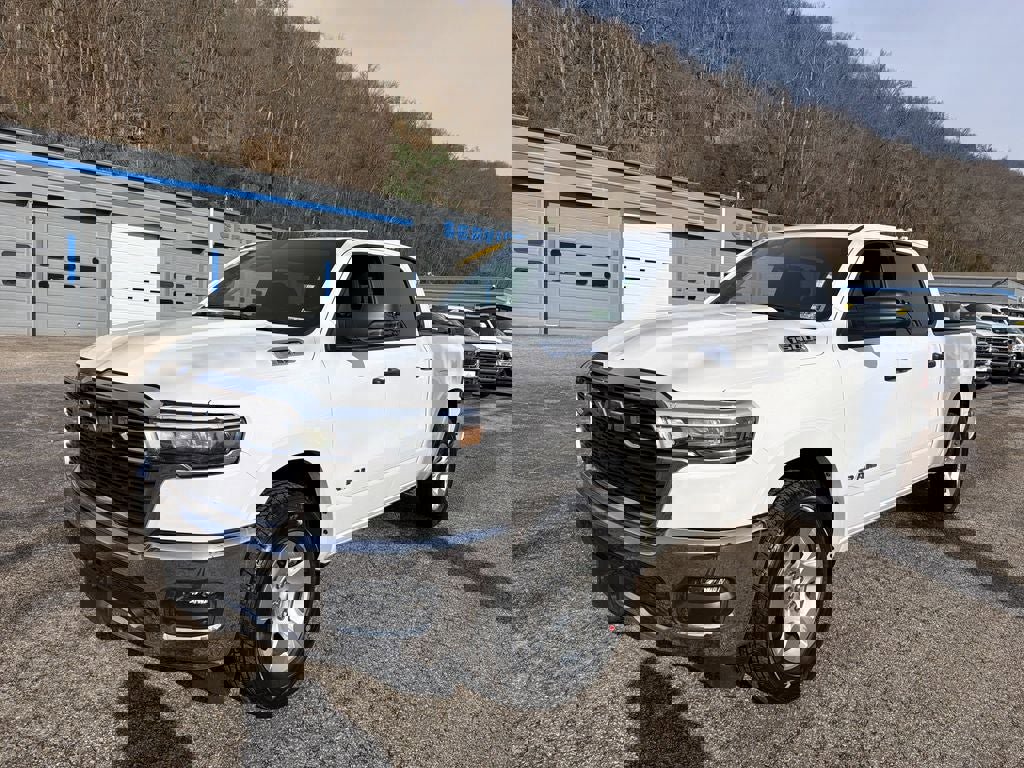 Used 2025 RAM 1500 Big Horn image 10