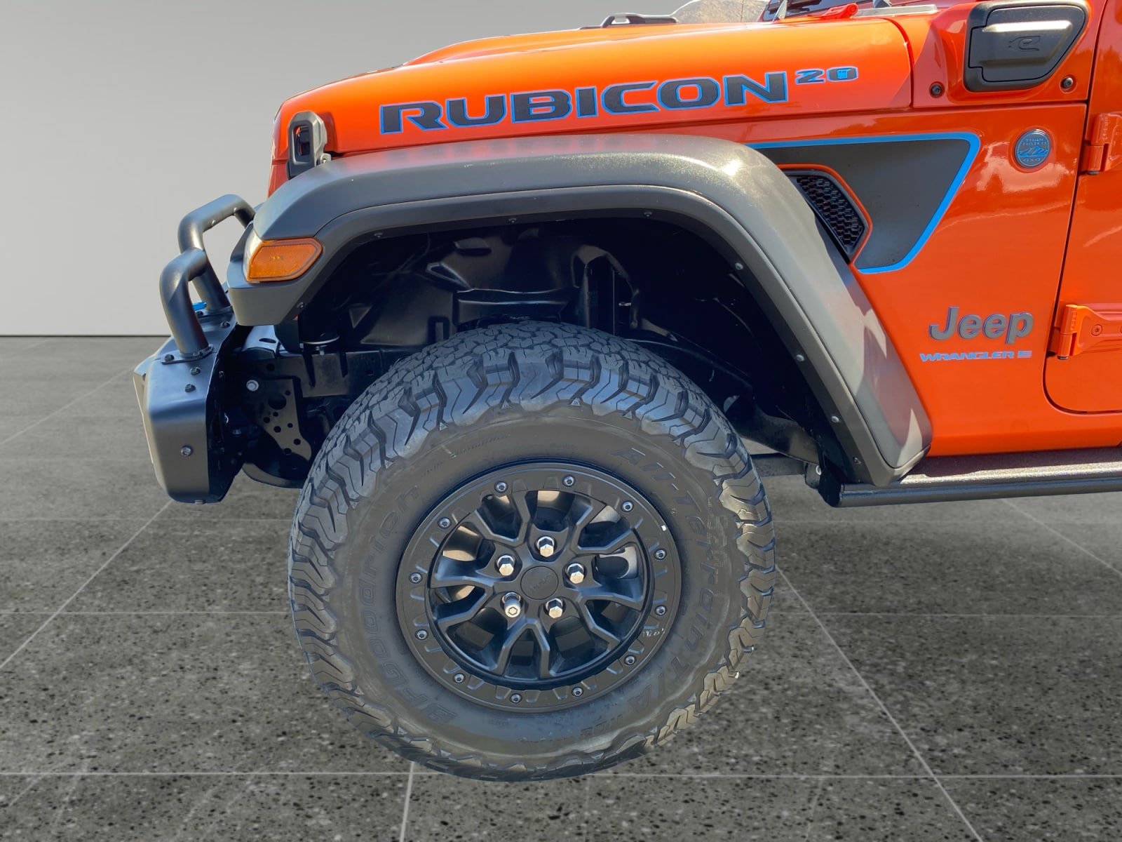 Used 2023 Jeep Wrangler Unlimited Rubicon 4xe AWD/4WD image 14
