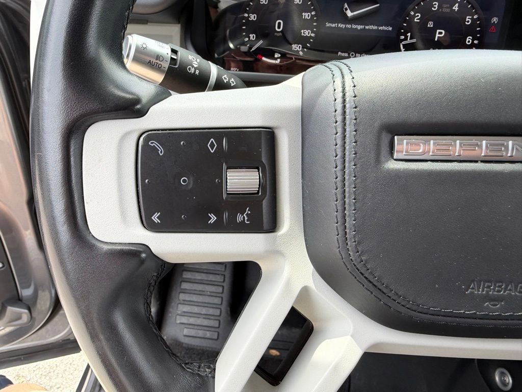 Used 2020 Land Rover Defender 110 S image 26