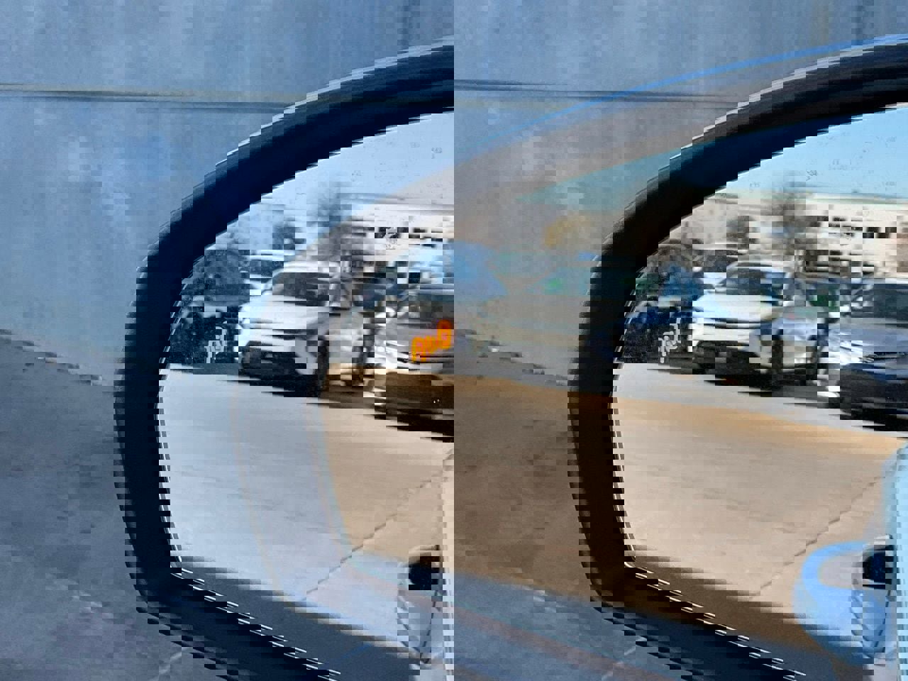 Used 2025 Volkswagen Taos SE image 20