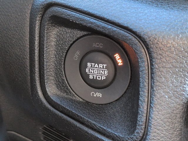 Used 2024 Jeep Wrangler Unlimited AWD/4WD image 26