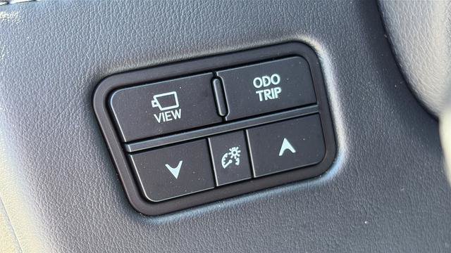 Used 2024 Lexus LX 600 4WD w/ Luxury Package image 14
