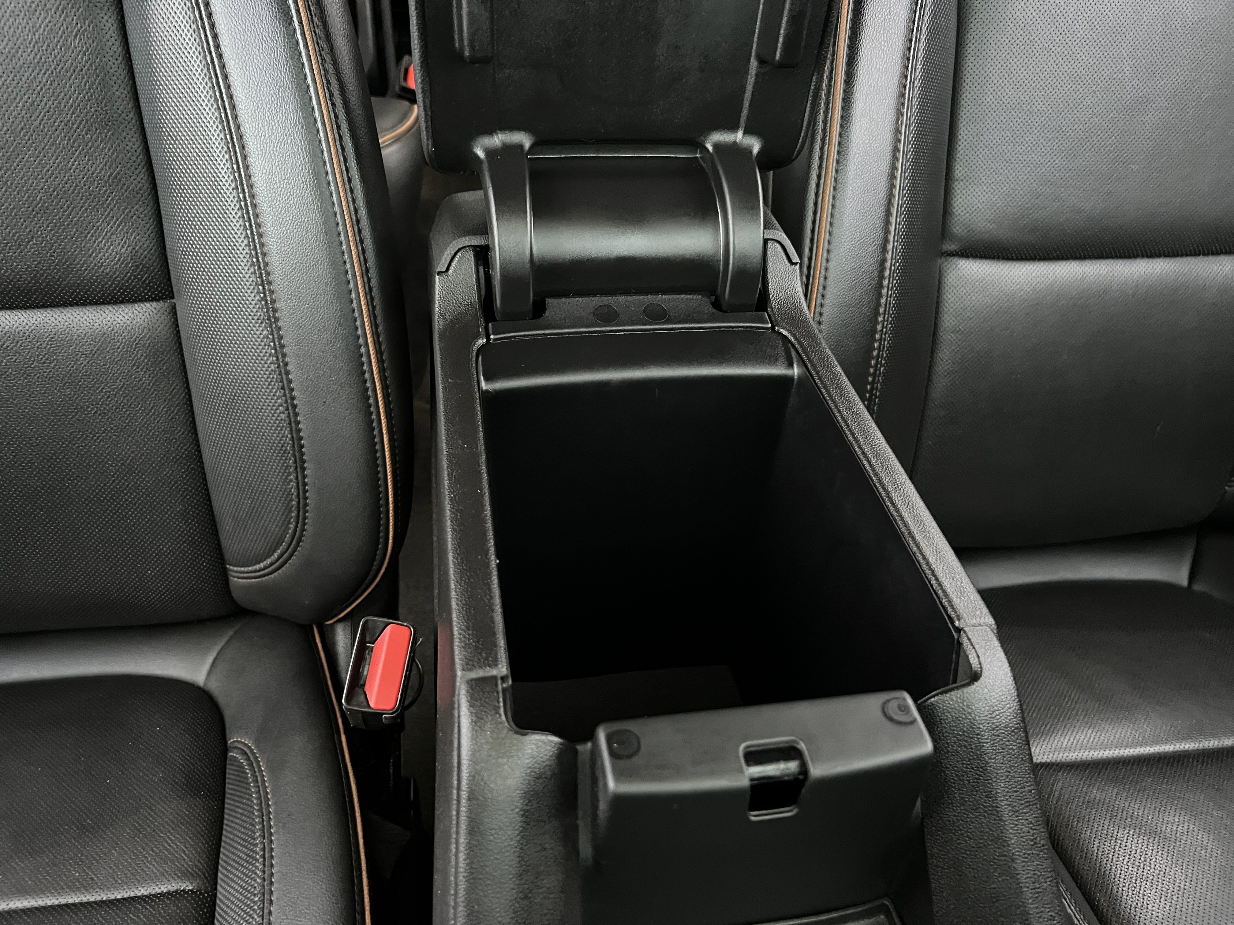 Used 2023 GMC Acadia AT4 w/ Trailering Package image 29