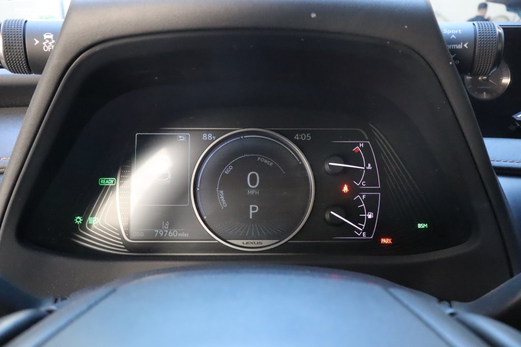 Used 2020 Lexus UX 250h w/ Premium Package AWD/4WD image 24