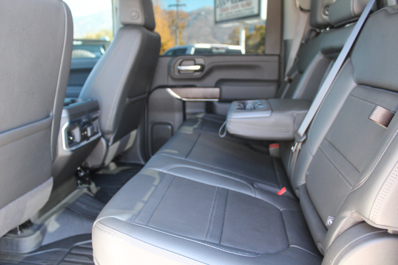Used 2022 GMC Sierra 3500 Denali w/ Denali Ultimate Package image 75