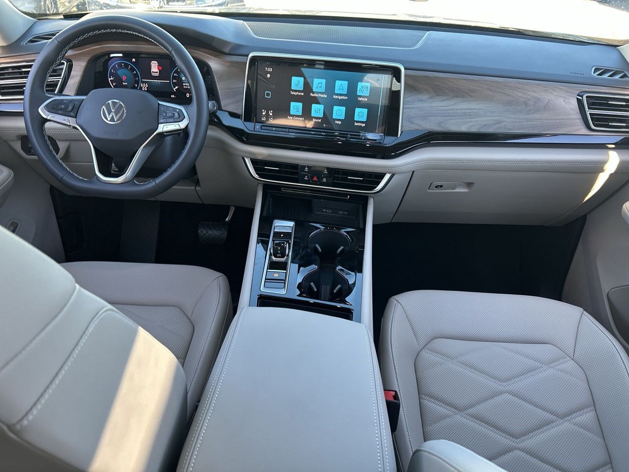New 2026 Volkswagen Atlas SE AWD/4WD image 11