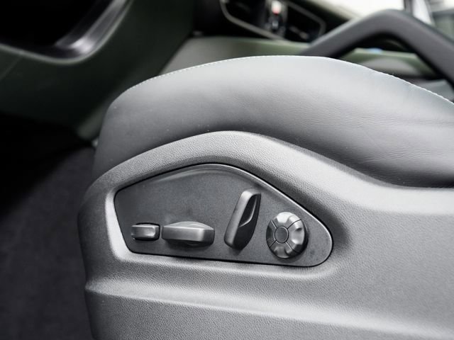 New 2026 Porsche Cayenne Coupe image 11