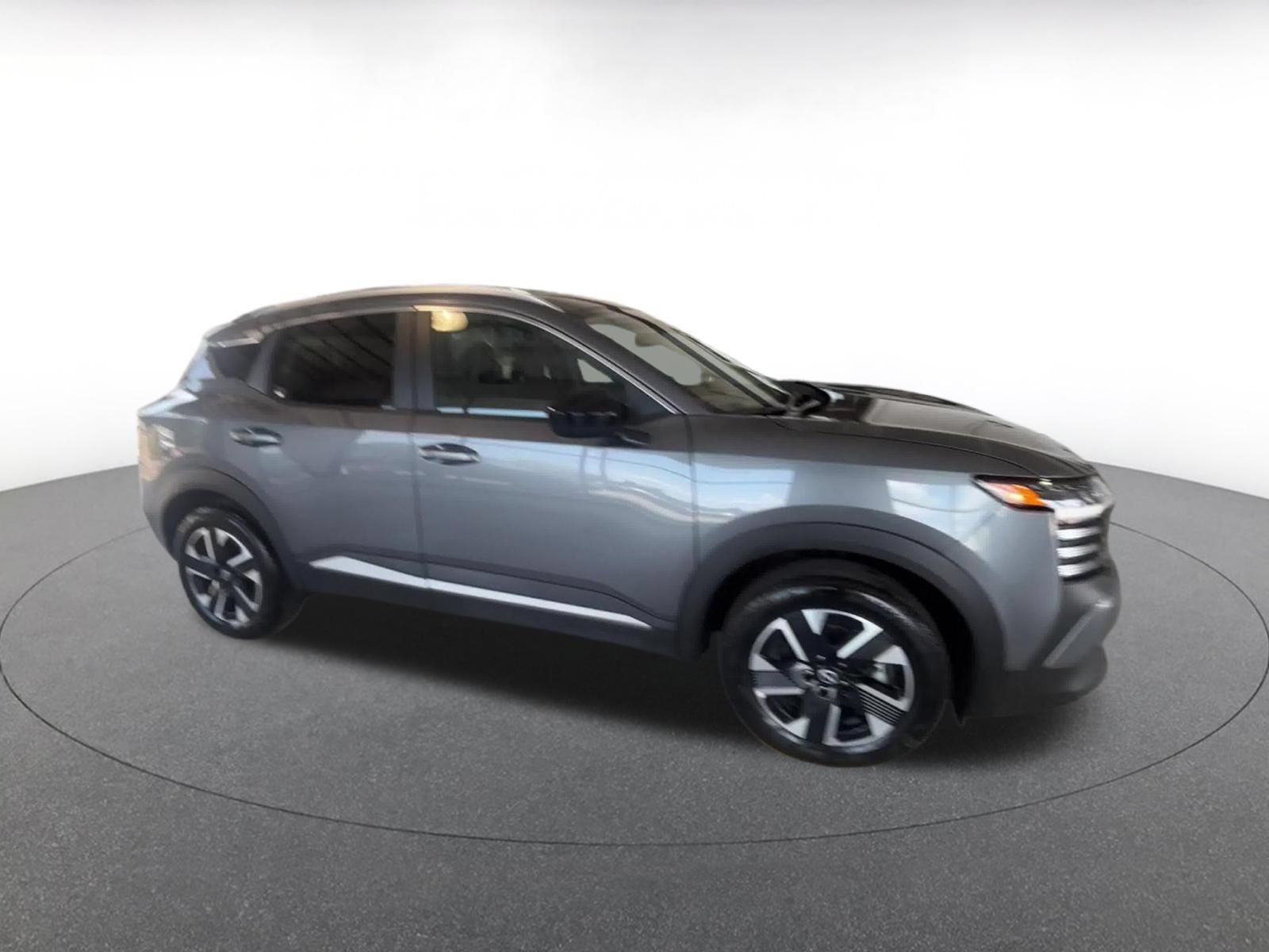 Used 2026 Nissan Kicks SV w/ Cold Weather Package AWD/4WD video 2