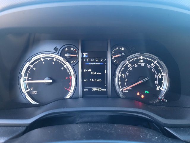 Used 2022 Toyota 4Runner Limited AWD/4WD image 15