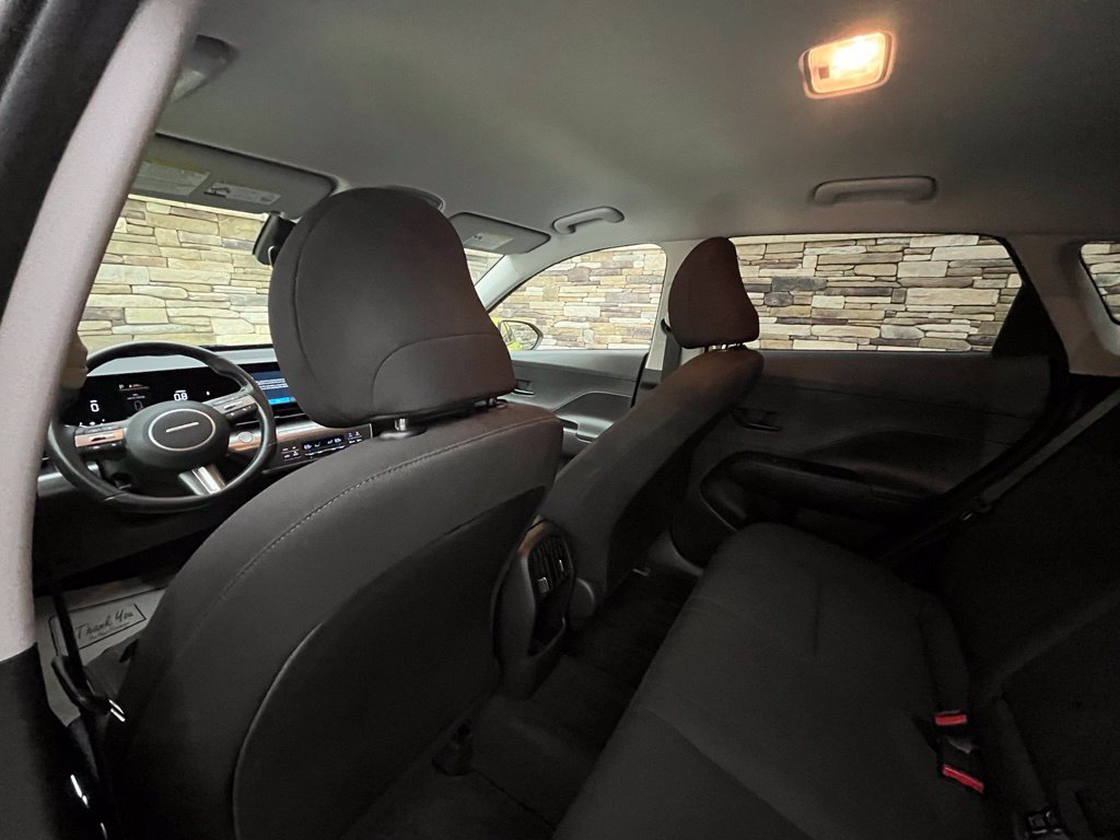 Used 2024 Hyundai Kona SEL AWD/4WD image 33