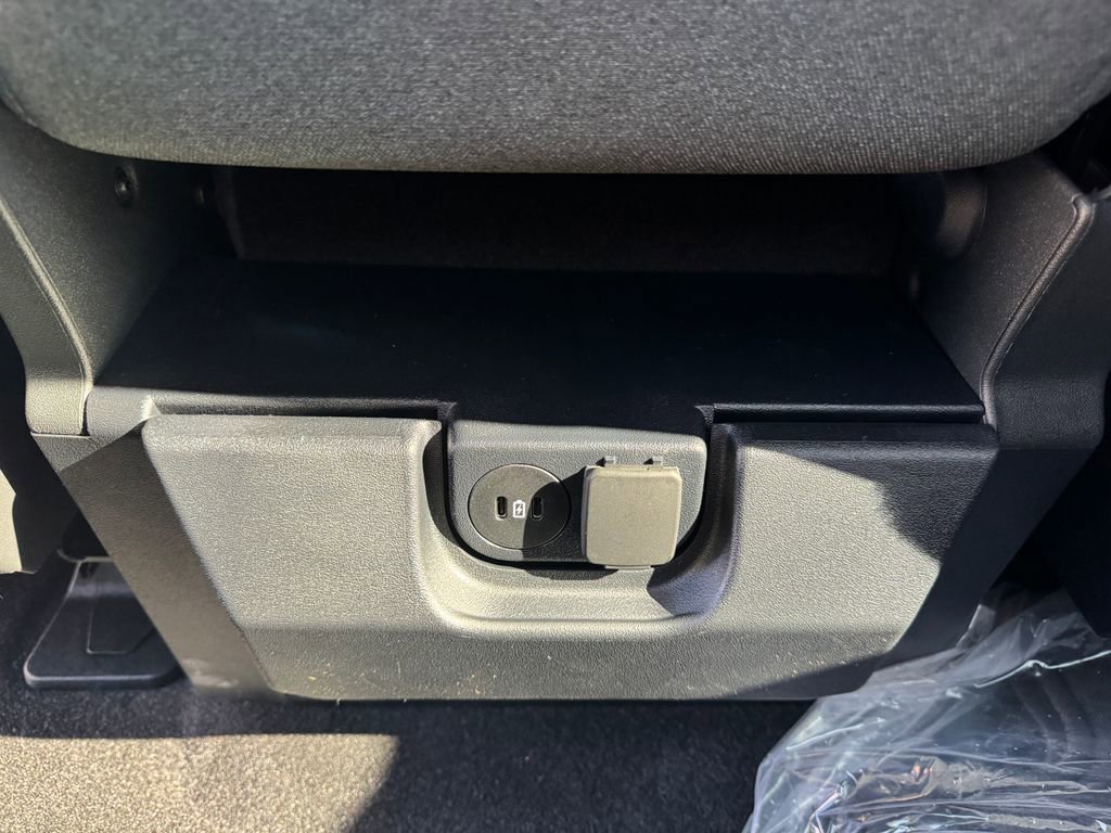 New 2026 Ford F150 XLT w/ Equipment Group 301A Standard image 41