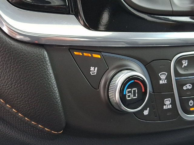 Used 2018 Chevrolet Traverse Premier w/ Redline Edition AWD/4WD image 19