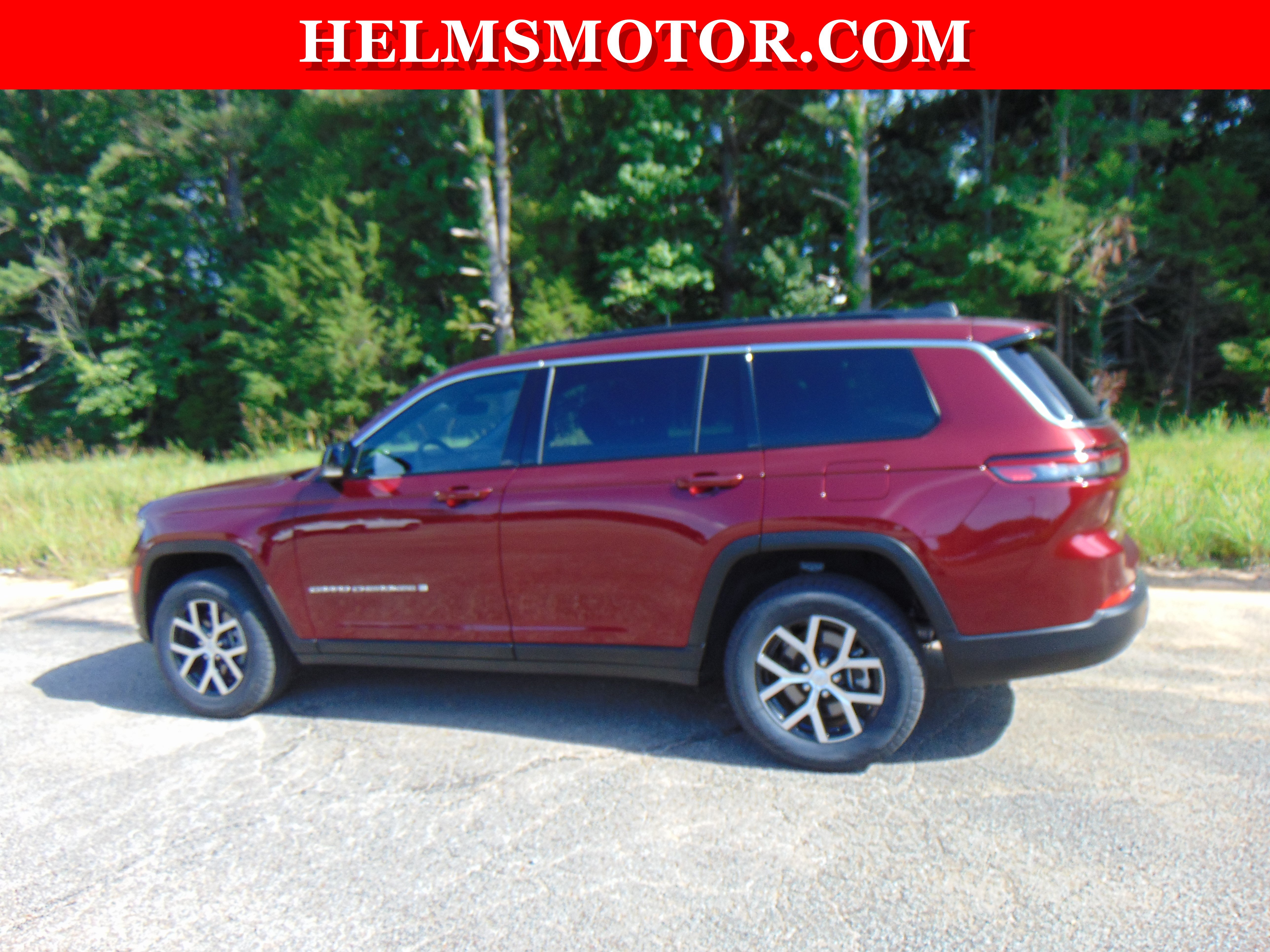Used 2024 Jeep Grand Cherokee L Limited AWD/4WD image 6