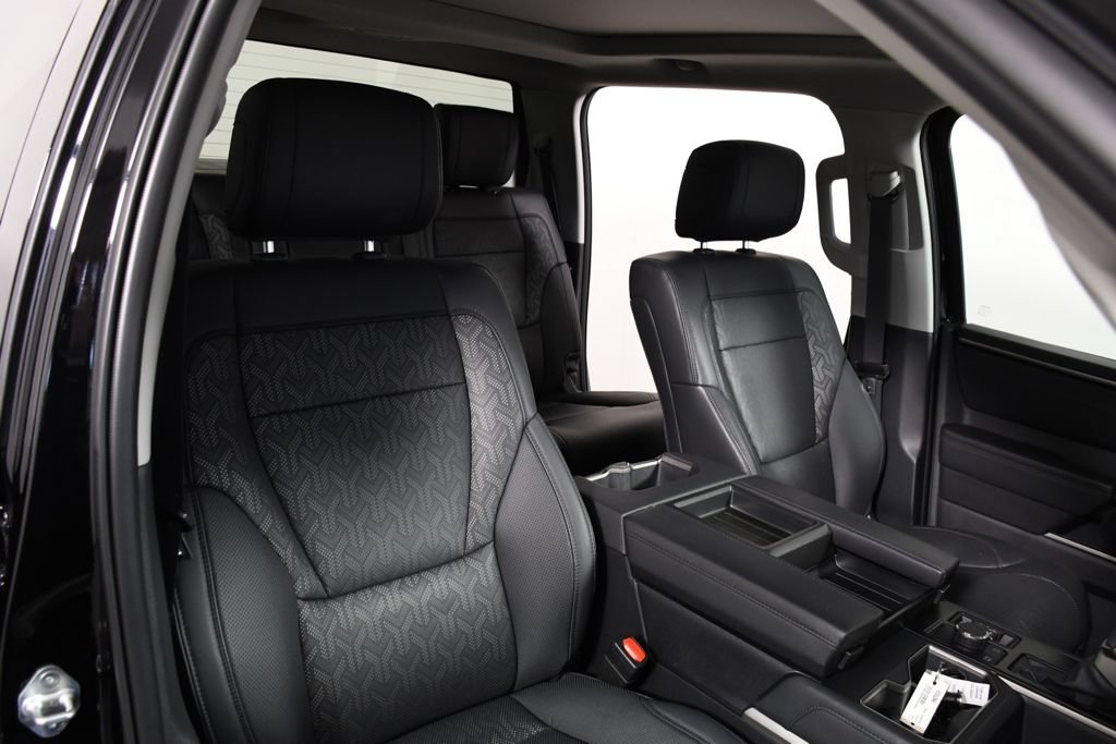 Used 2024 Toyota Tundra Limited AWD/4WD image 20