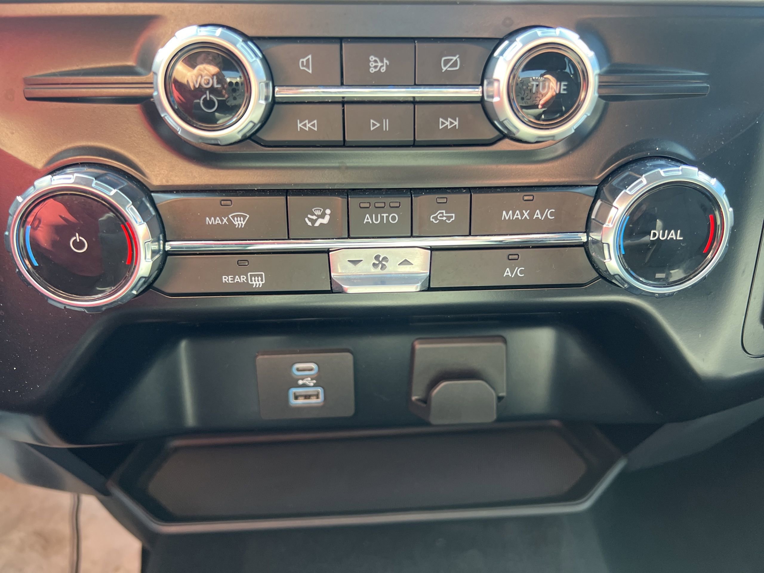 Used 2024 Ford F150 XLT AWD/4WD image 18