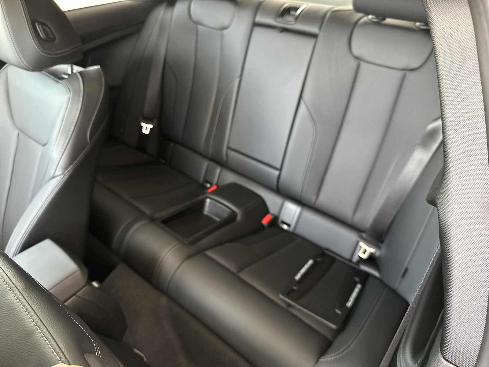 Used 2025 BMW 230i Coupe w/ M Sport Package RWD image 22