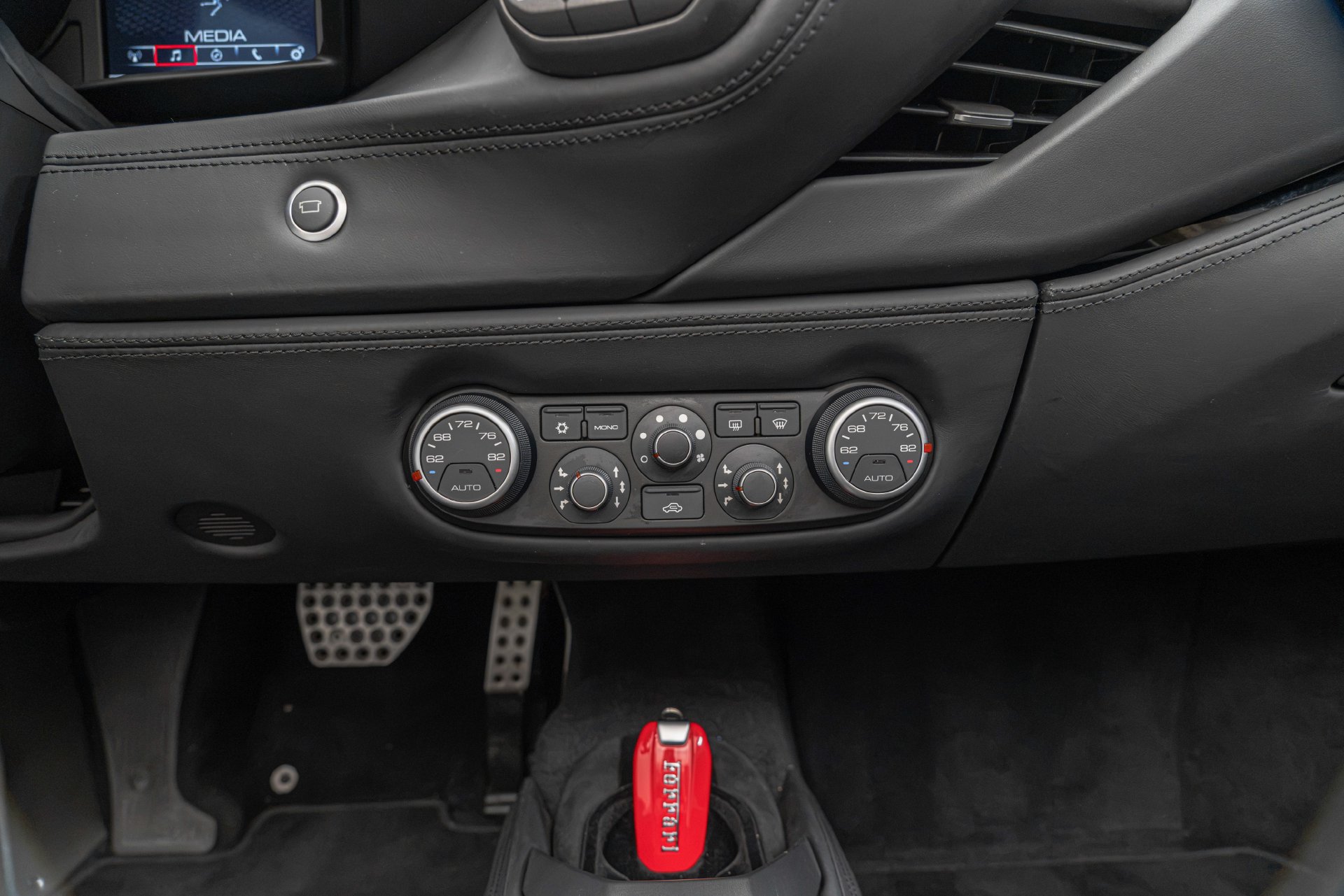 Certified 2018 Ferrari 488 Spider RWD image 35