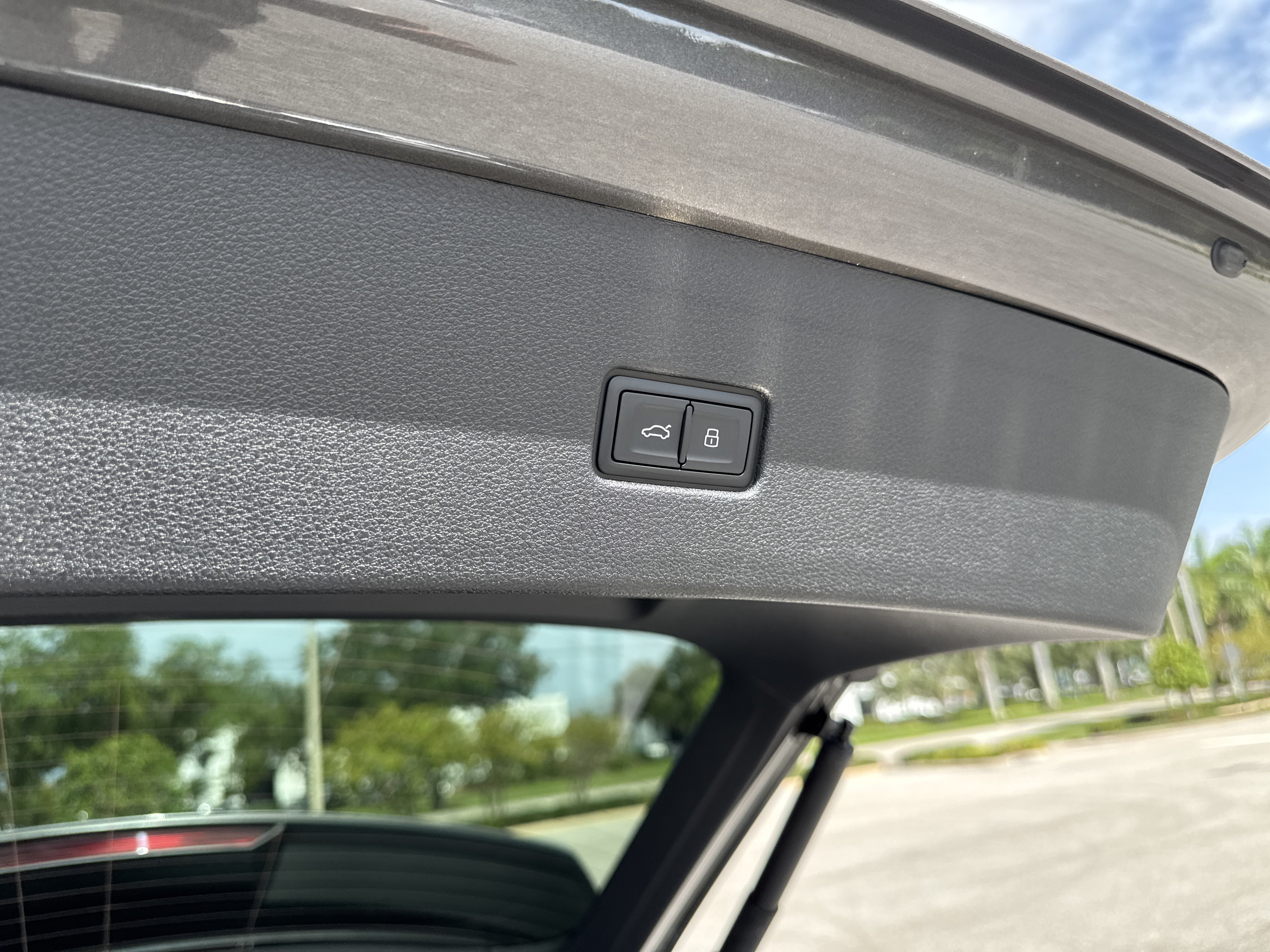 New 2026 Audi Q8 Premium AWD/4WD image 10