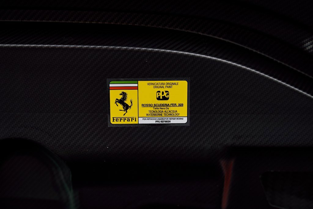 Used 2022 Ferrari SF90 Spider image 23