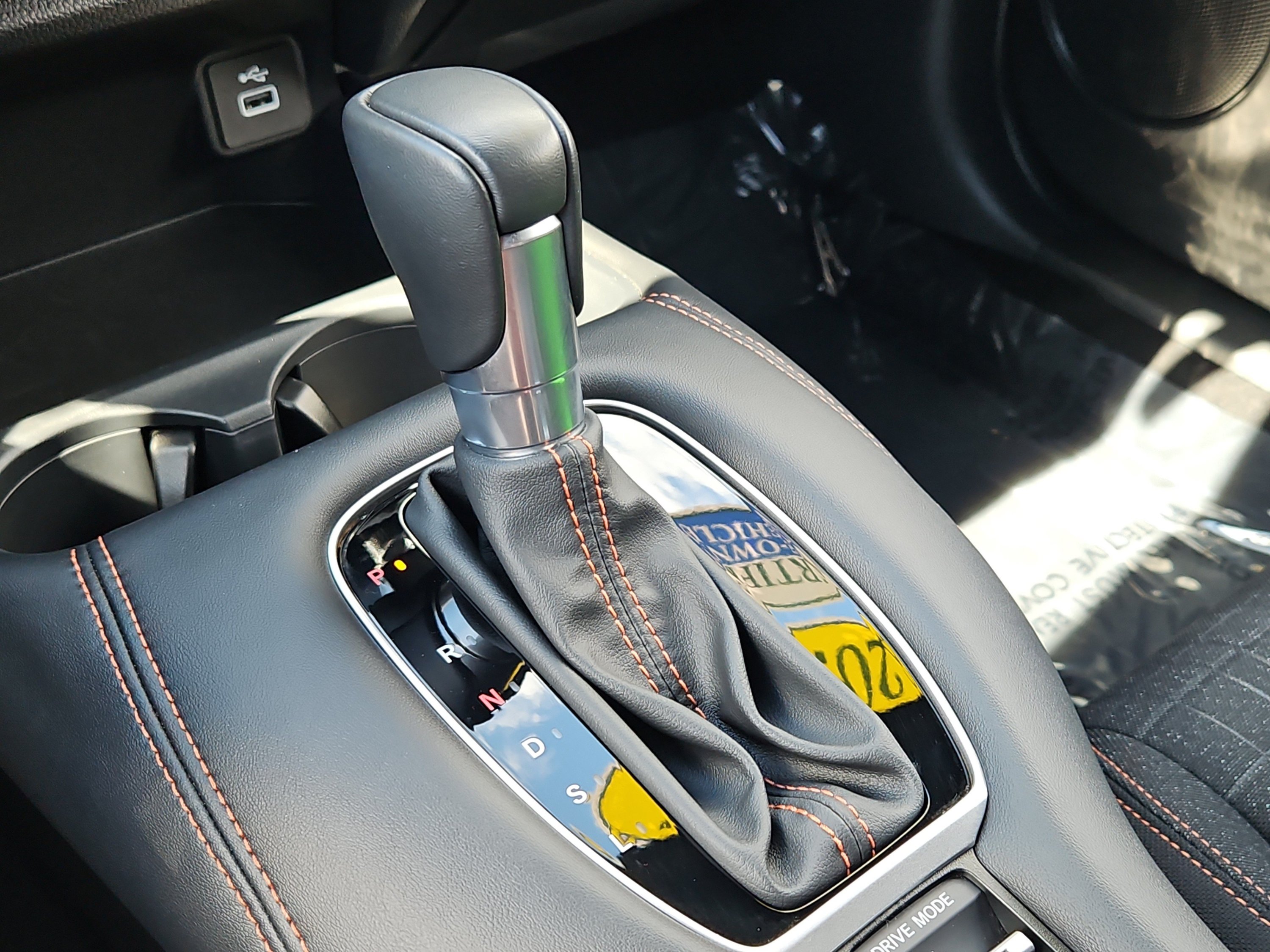 Certified 2025 Honda HR-V Sport image 18