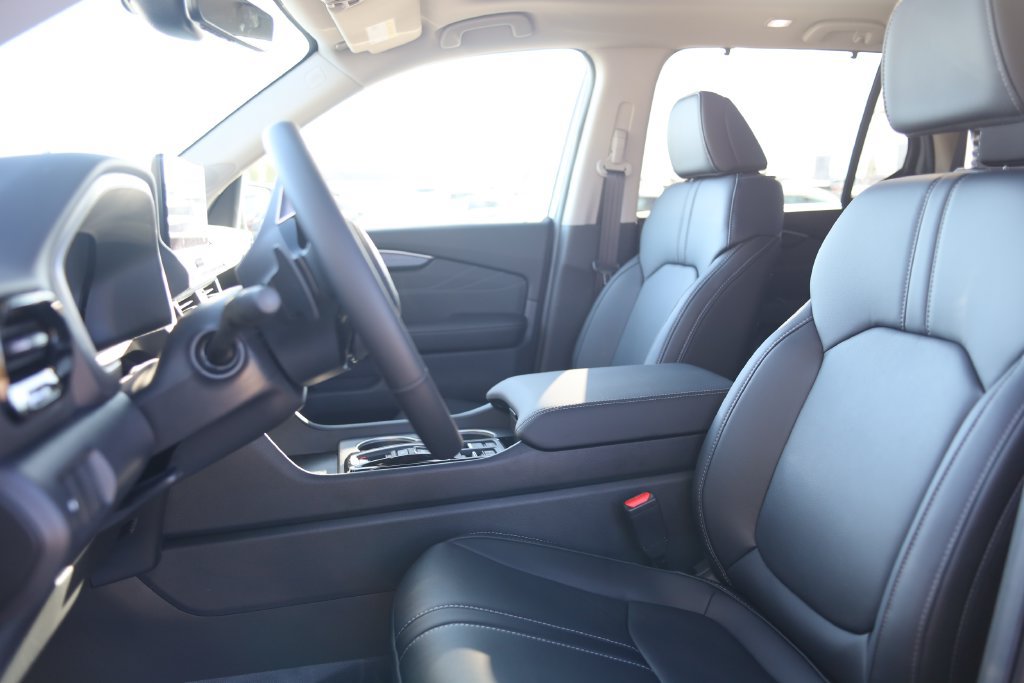New 2026 Honda Pilot Touring image 12