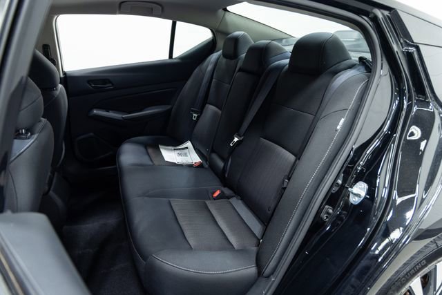 Used 2024 Nissan Altima 2.5 SV image 23