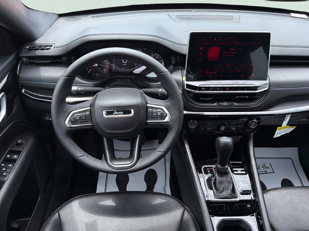 New 2026 Jeep Compass Latitude AWD/4WD image 15