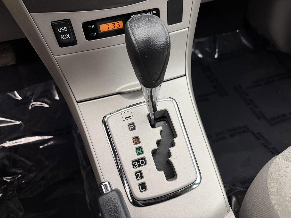 Used 2011 Toyota Corolla LE FWD image 15