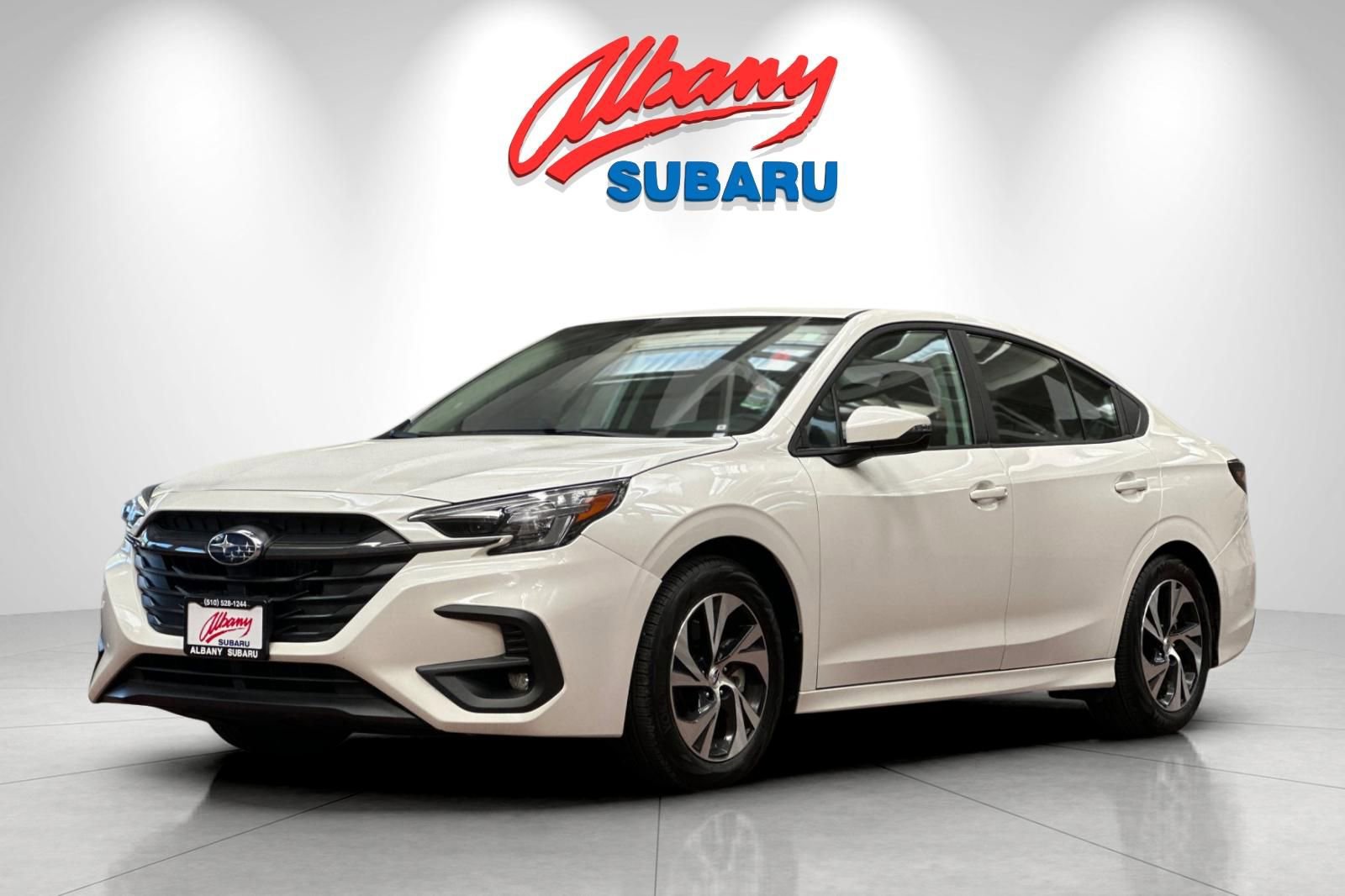 Used 2025 Subaru Legacy Premium AWD/4WD image 9