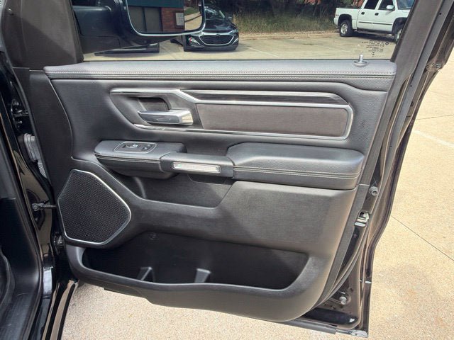 Used 2023 RAM 1500 Laramie AWD/4WD image 27