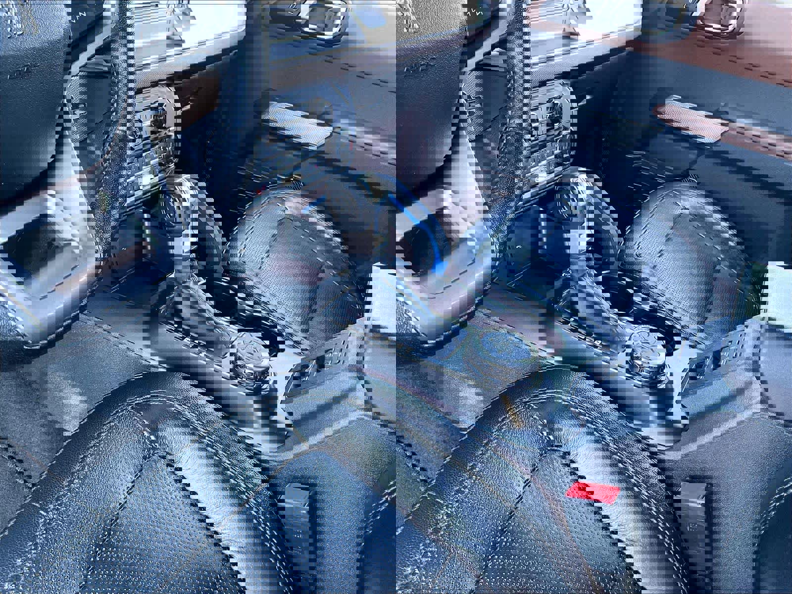 Used 2021 Ford Bronco Outer Banks image 19