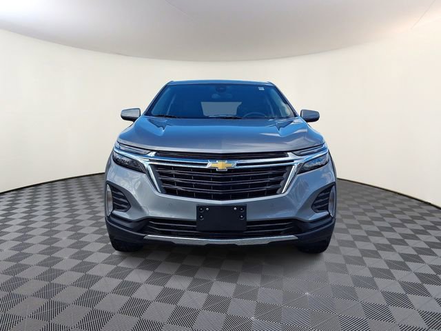 Used 2023 Chevrolet Equinox LT image 2