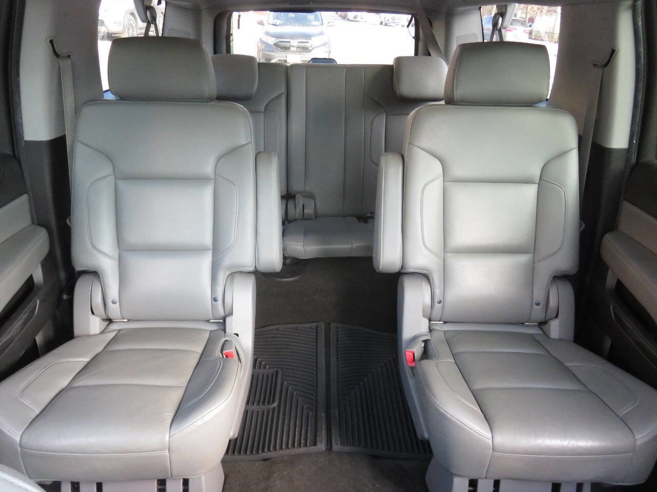 Used 2015 Chevrolet Suburban LT AWD/4WD image 22